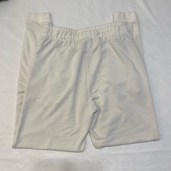 Gymshark Pippa Training Joggers - White - Picture 10 of 15